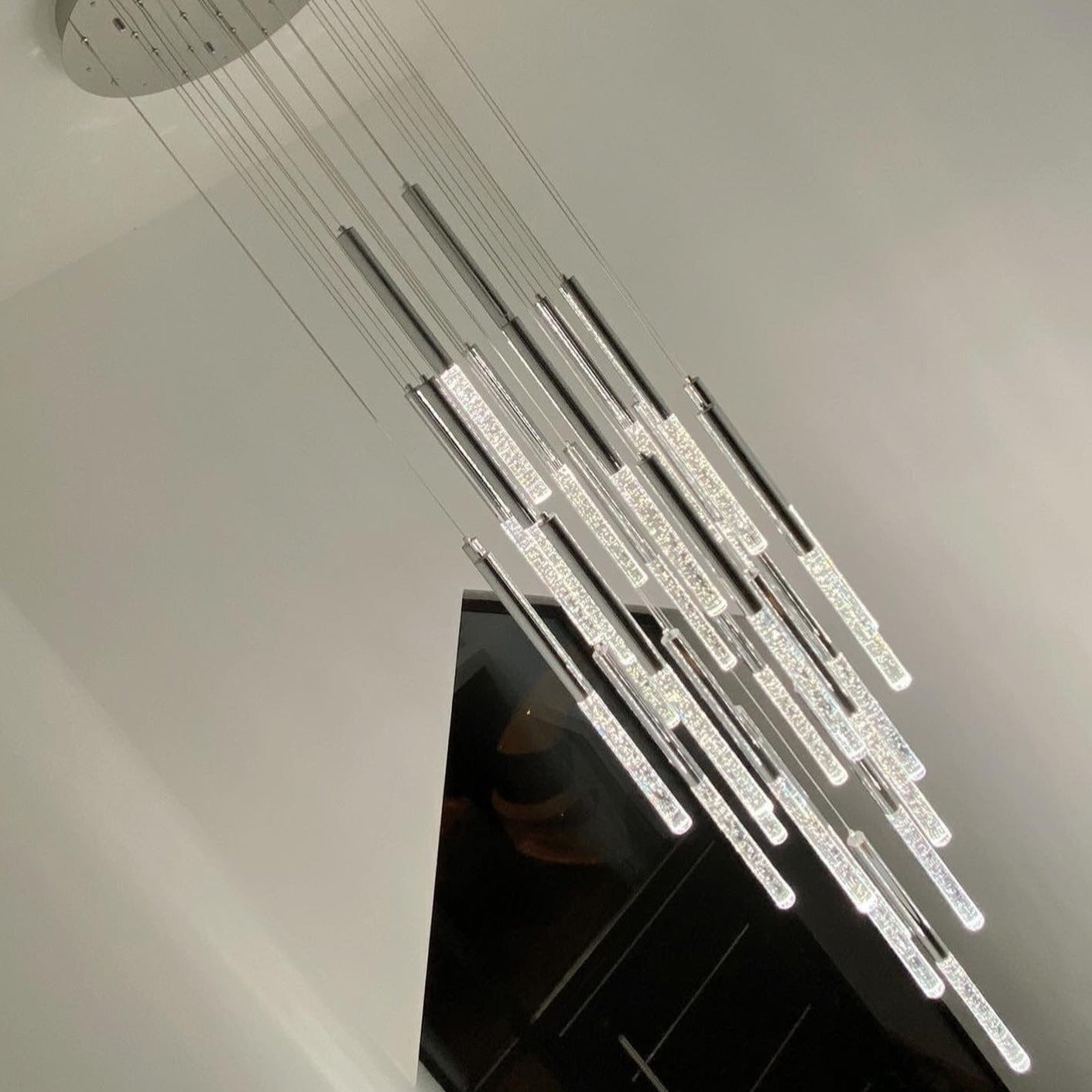 Nyon Pendant Staircase Chandelier