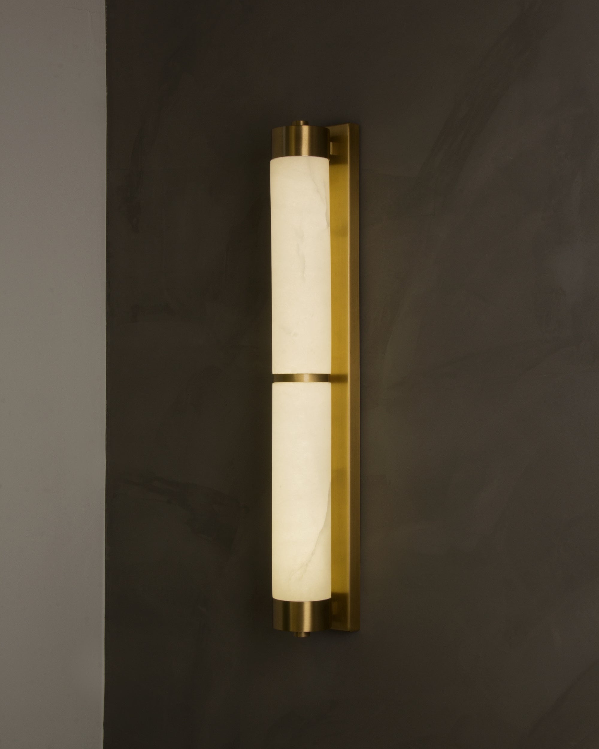 Lucente Marble Wall Light